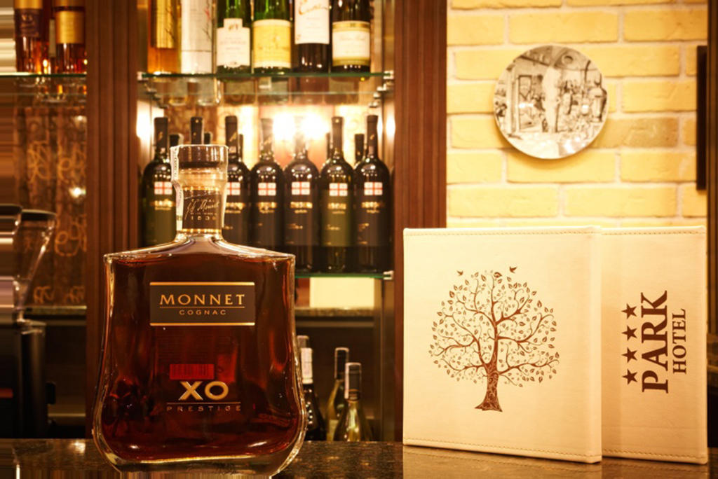 Park Hotel Kharkov Ngoại thất bức ảnh